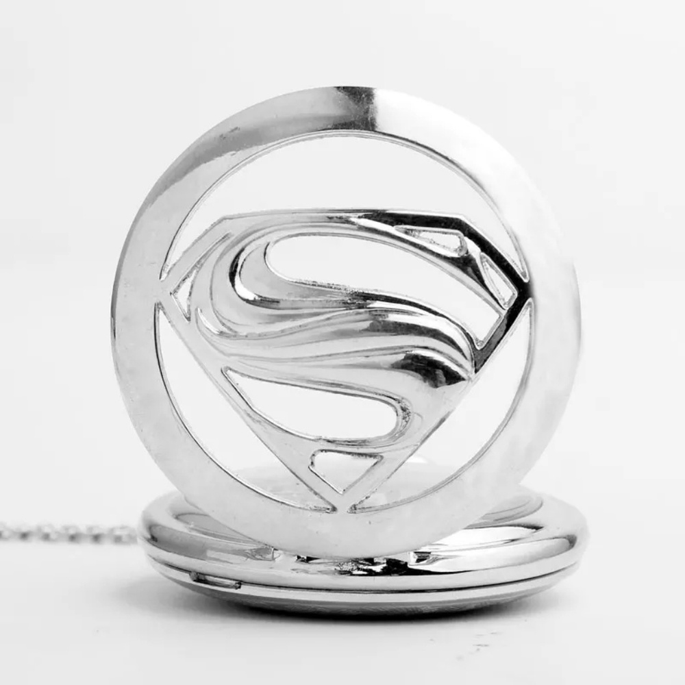 🆕️SUPERMAN(Kal-el) silver chain watch - Picture 3 of 4